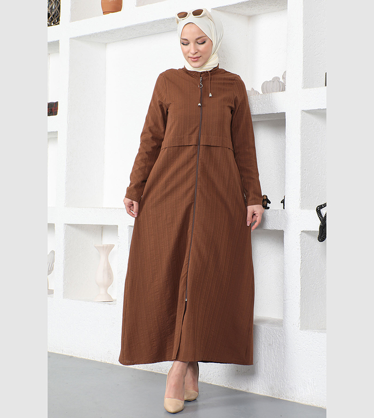 Textured Long Sleeves Zippered Abaya