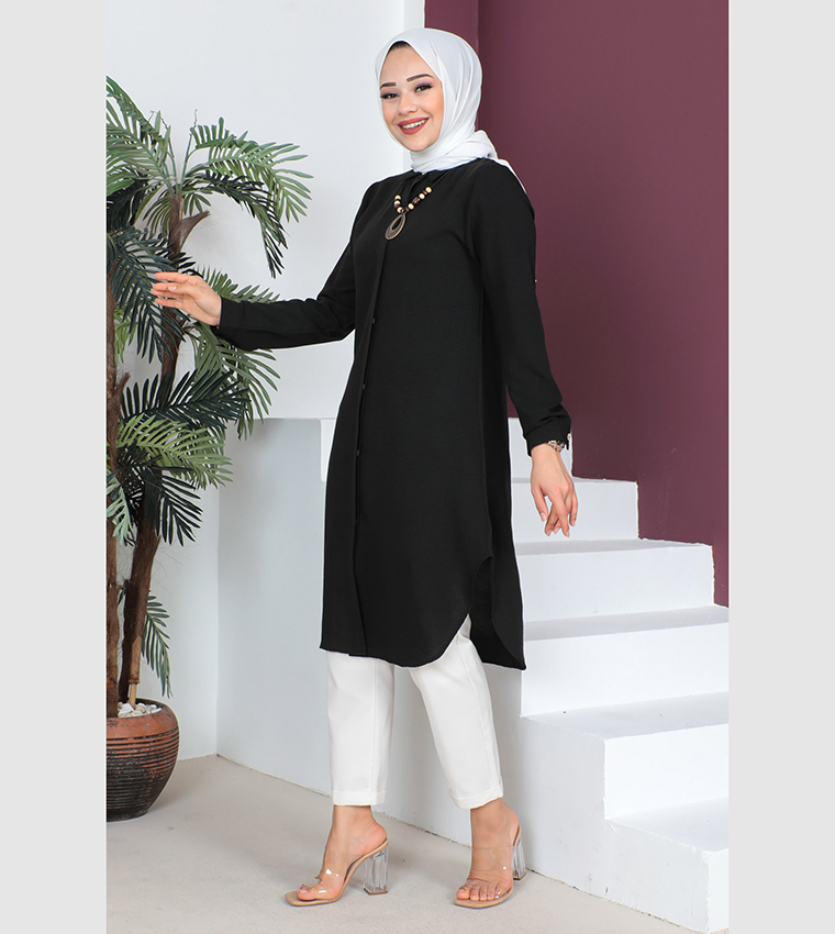 تونيك بأكمام طويلة مع عقد