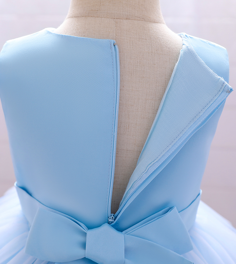 Bow Front Ombre Layered Gown Dress