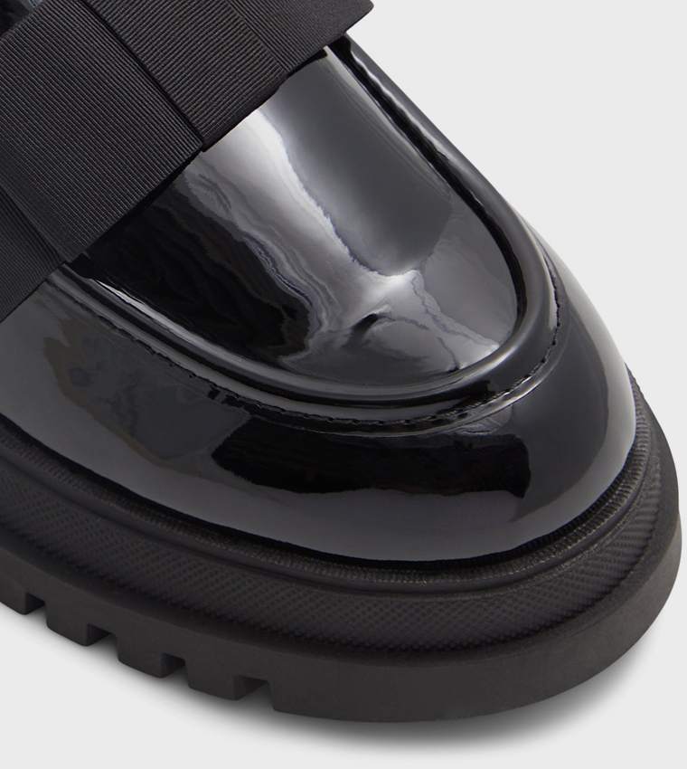 THEATRIC Penny Loafers