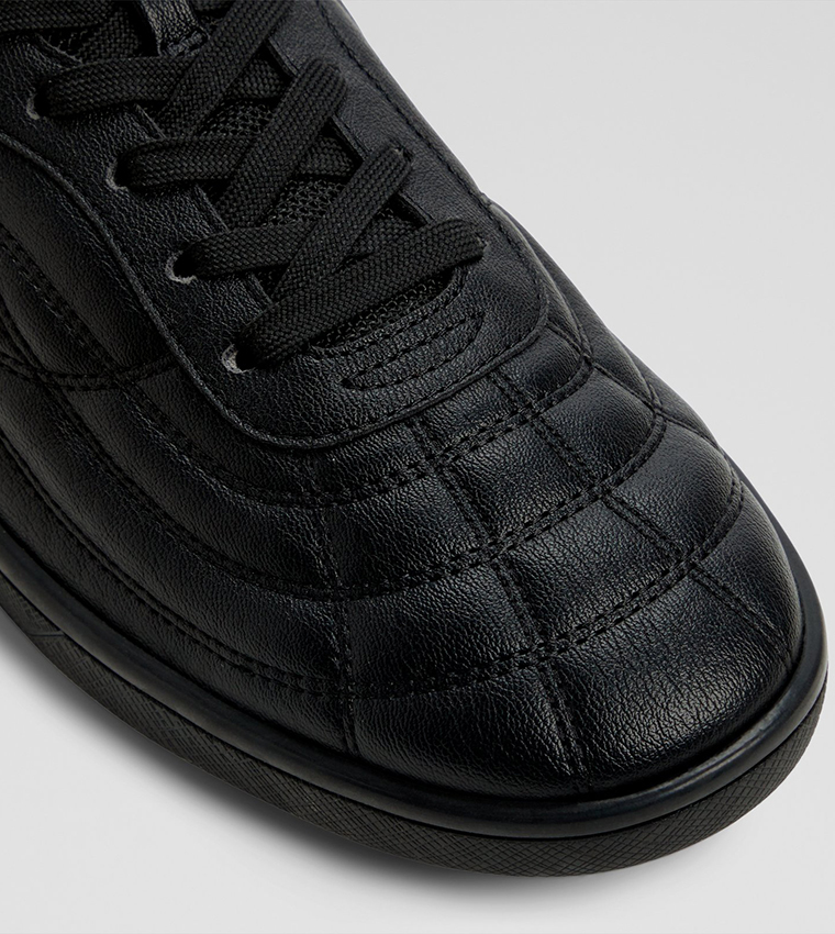 THEPITCH Quilted Low-Top Sneakers