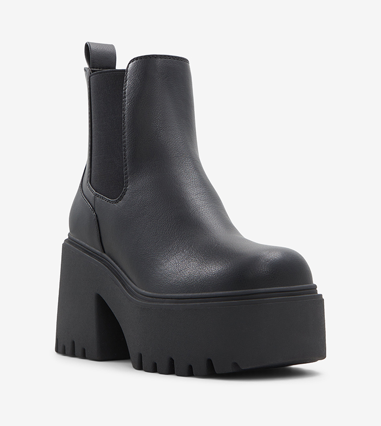 Round toe platform boots discount