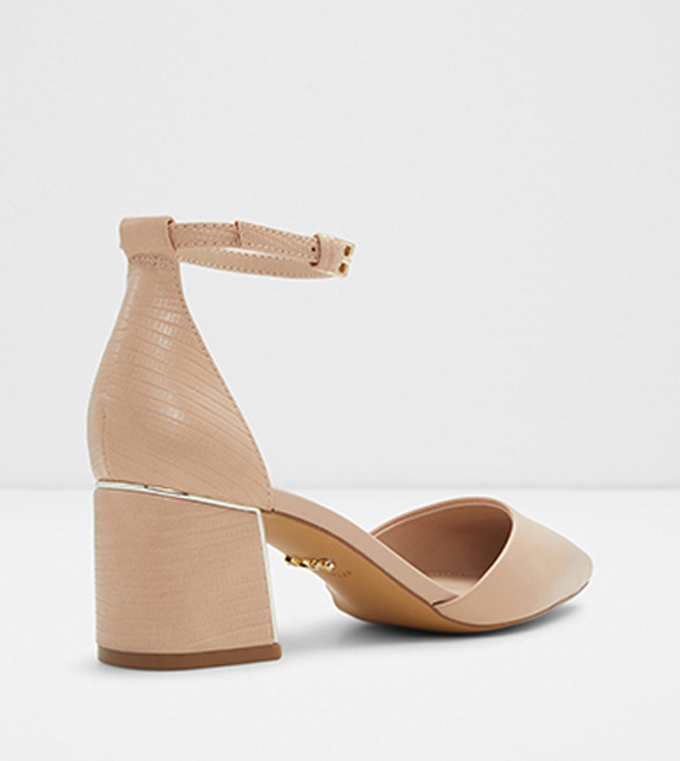 T strap block top heel pumps