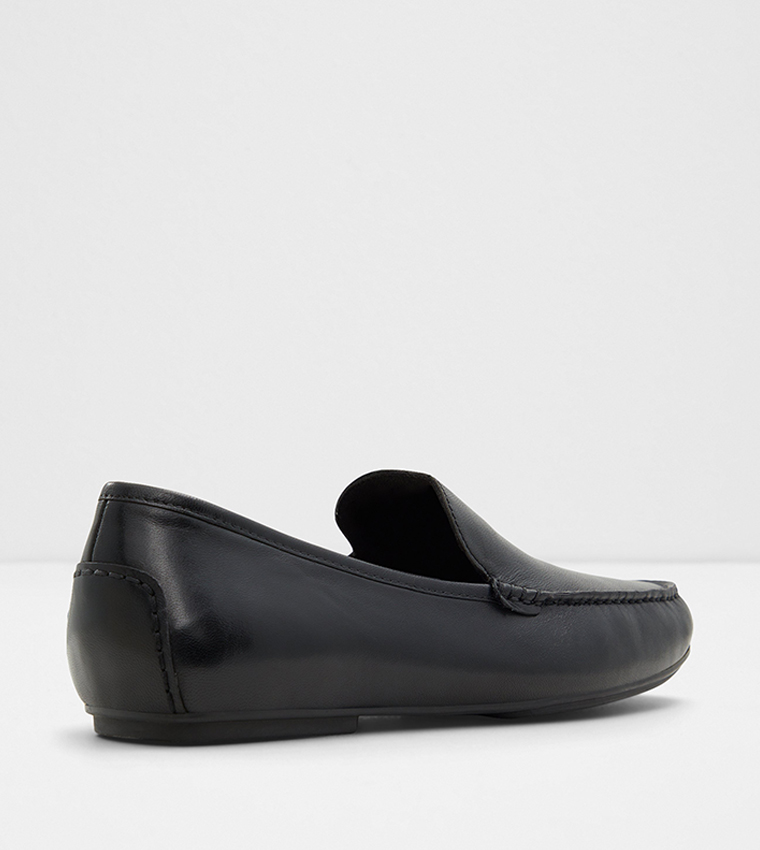 Plain discount black loafers