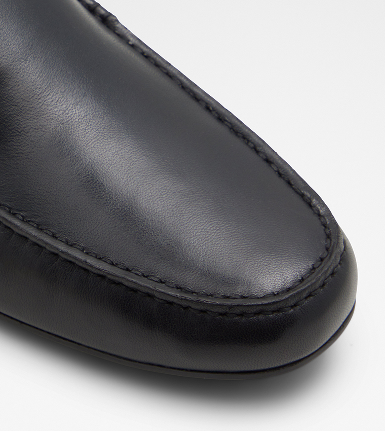 TINOS Round Toe Loafers