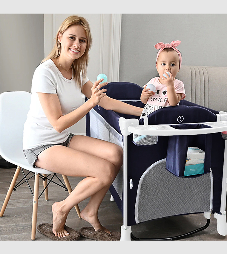 4 In 1 Baby Bedside Co-Sleeper Bassinet And Playpen with Rocker