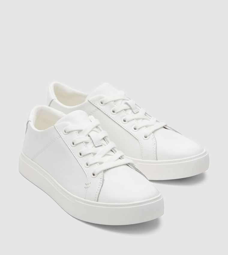 KAMERON Low Top Sneakers