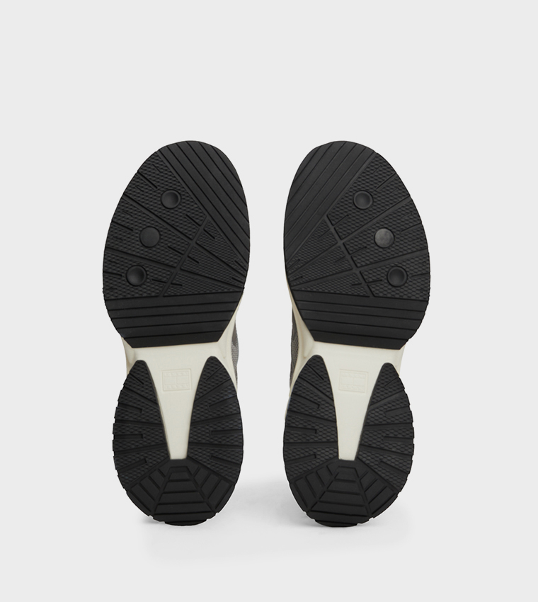 Color Block Runner Sneakers