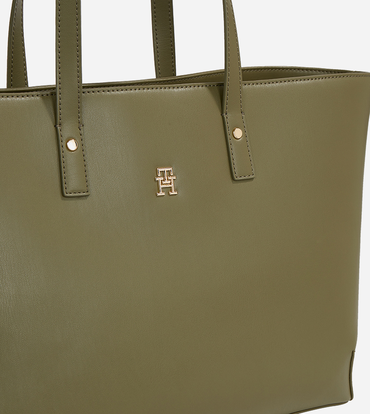 CHIC Logo Detail Tote Bag
