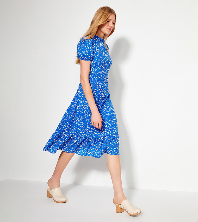 Buy Trendyol Floral Print Short Sleeves Midi Dress In Blue | 6thstreet Oman