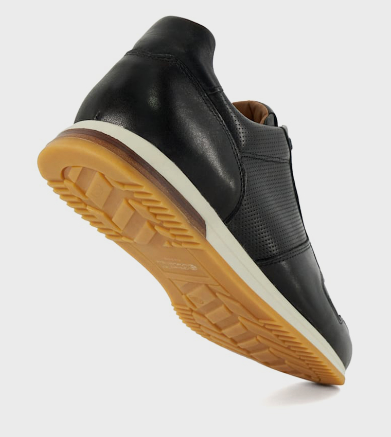 TRILOGY Lace-Up Casual Shoes