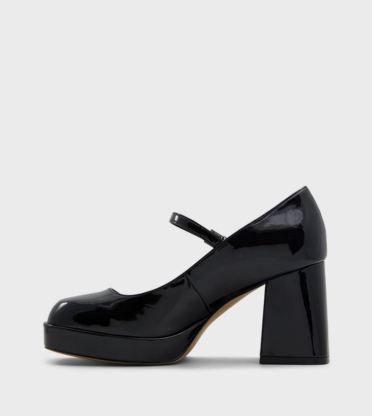 TROWE Buckle Detail Pumps
