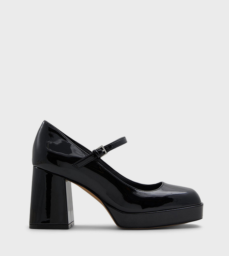 TROWE Buckle Detail Pumps