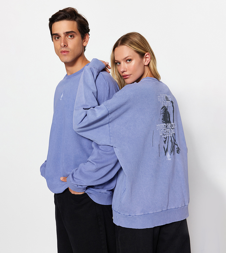 Oversized crew neck clearance sweatshirts