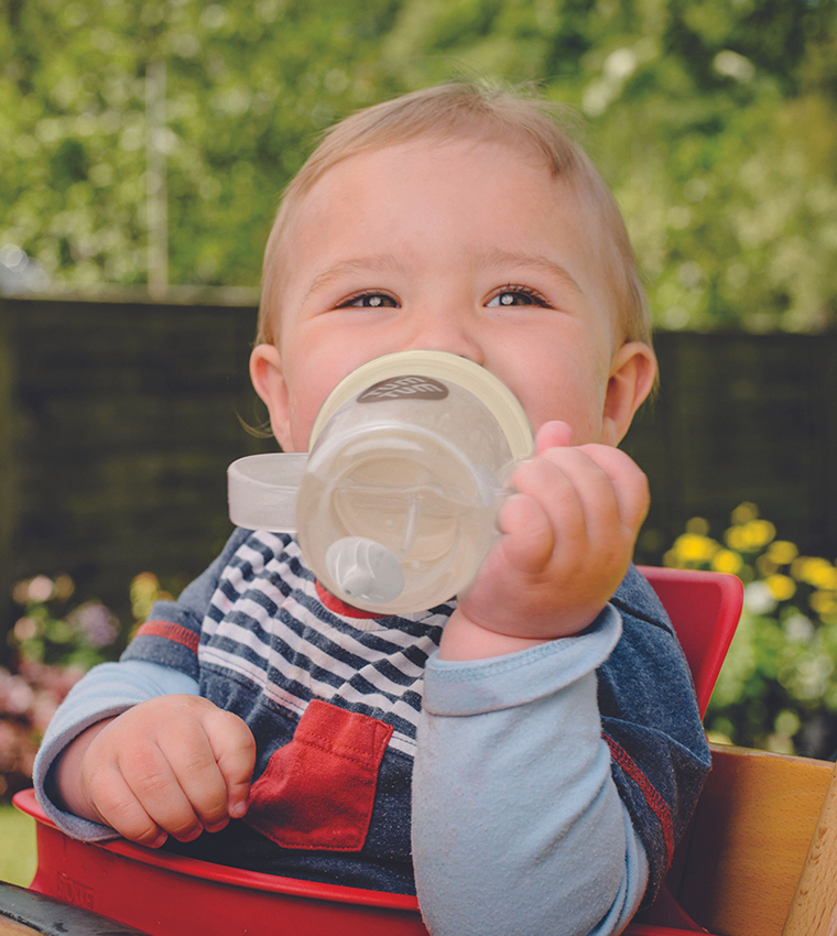Series 3 Large Polar Bear Tippy Up Cup with Weighted Straw