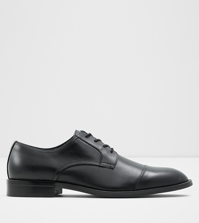 Plain black best sale oxford shoes