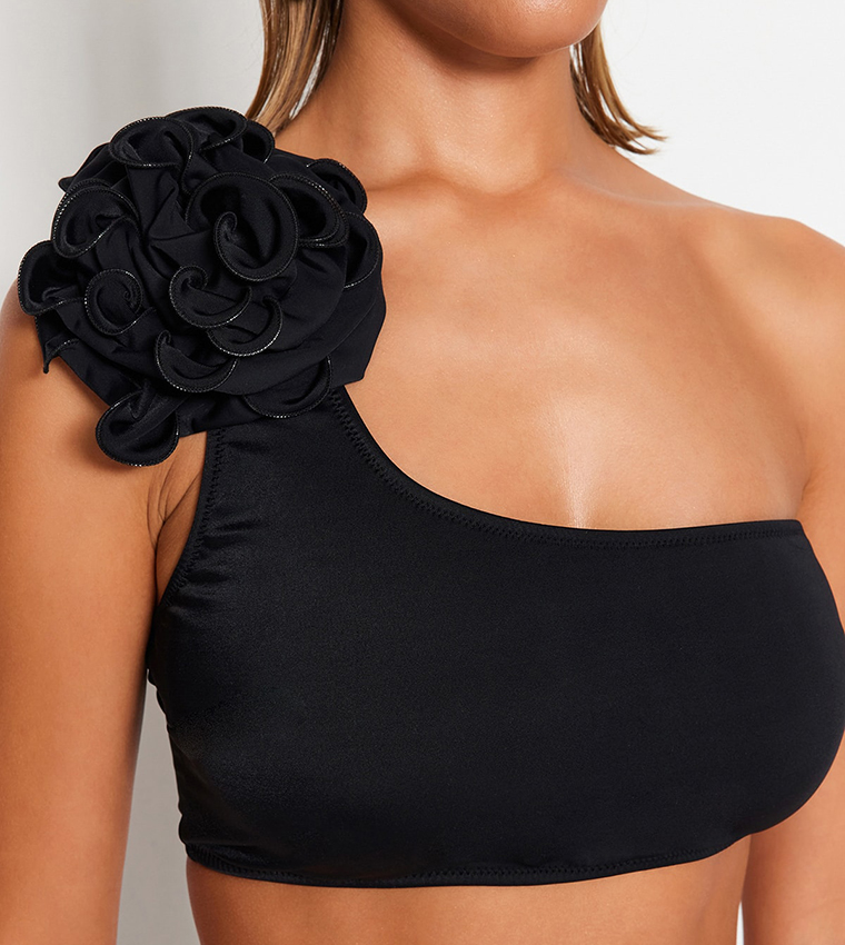 Trendyol Black One-Shoulder Floral Appliques Bikini Top 2024