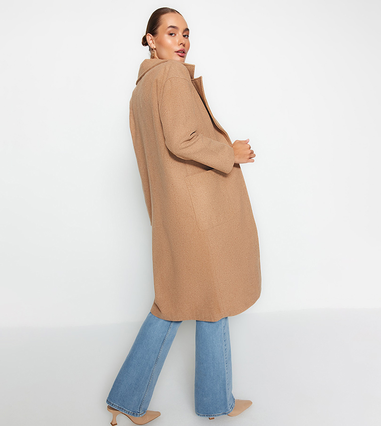 Pocket Detail Lapel Collar Cachet Coat