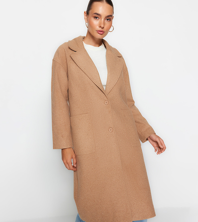 Pocket Detail Lapel Collar Cachet Coat