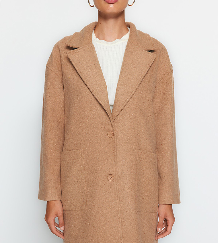 Pocket Detail Lapel Collar Cachet Coat