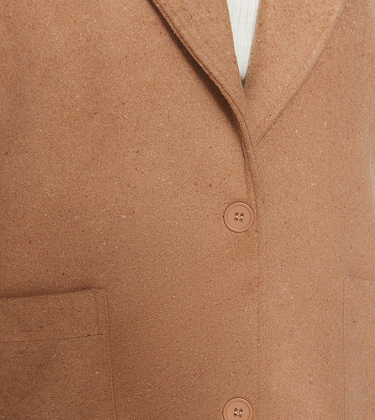 Pocket Detail Lapel Collar Cachet Coat