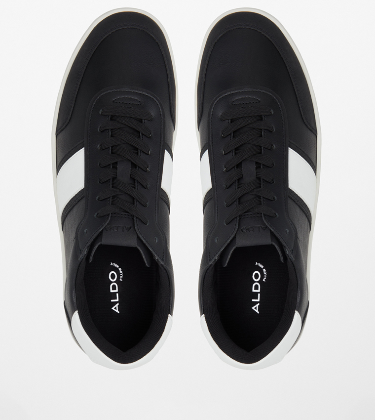 UPTOWN Lace-Up Sneakers