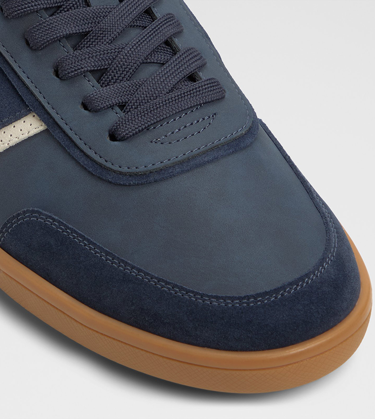 UPTOWN Contrast Stripe Lace-Up Sneakers