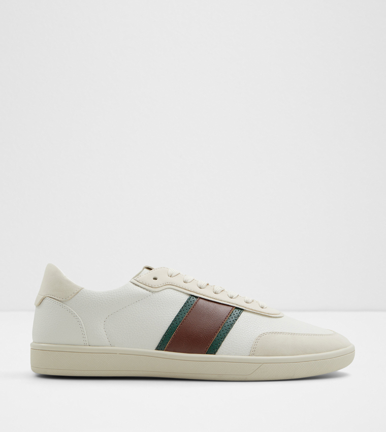 UPTOWN Lace-Up Sneakers