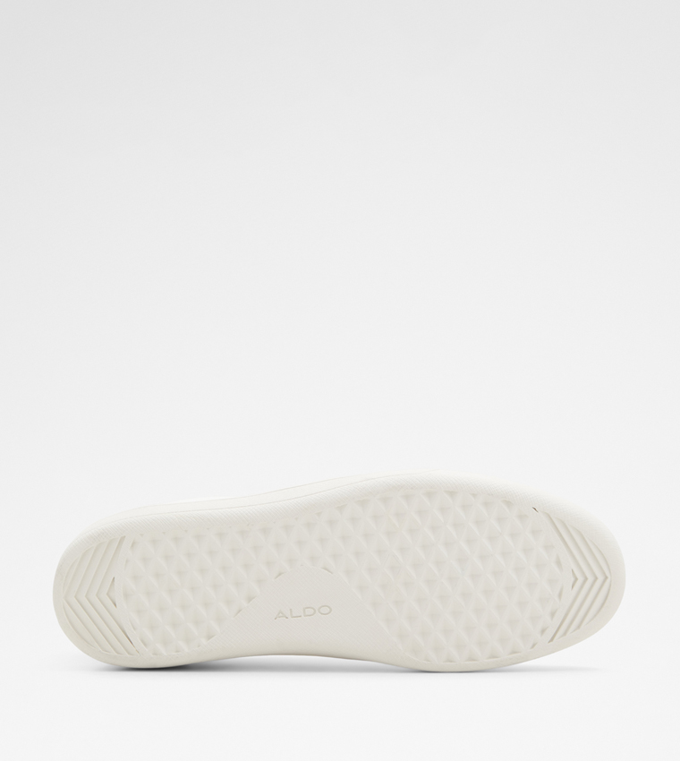 UPTOWN Lace-Up Sneakers