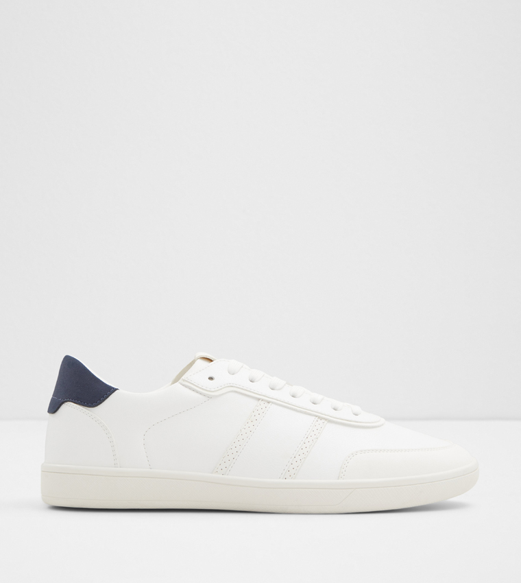 UPTOWN Lace-Up Sneakers