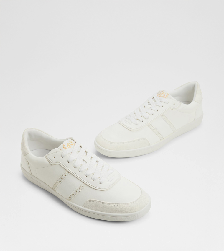 UPTOWN Contrast Stripe Lace-Up Sneakers