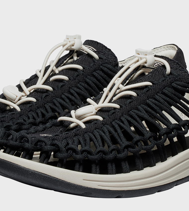 UNEEK Canvas Causal Sandals
