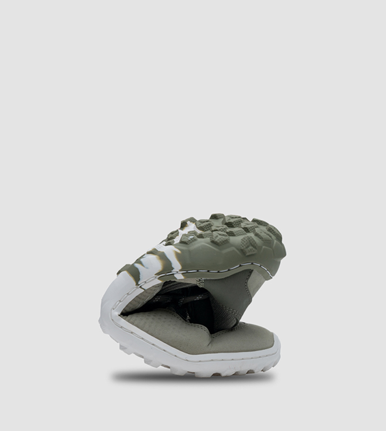 TRACKER DECON Training Shoes
