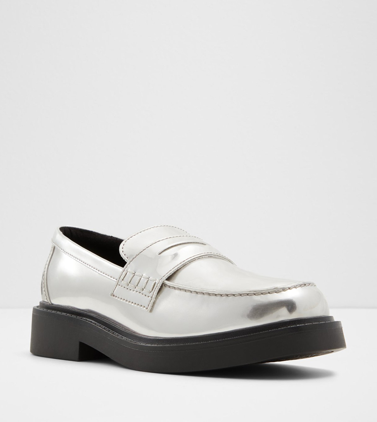 VERIMA Metallic Loafers
