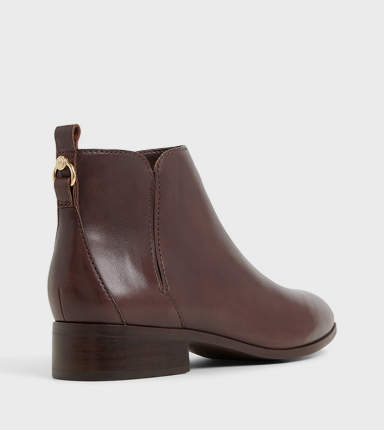 VERITY Leather Ankle Boots