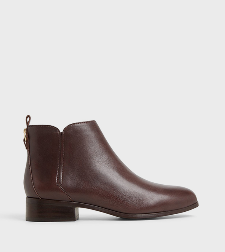 VERITY Leather Ankle Boots