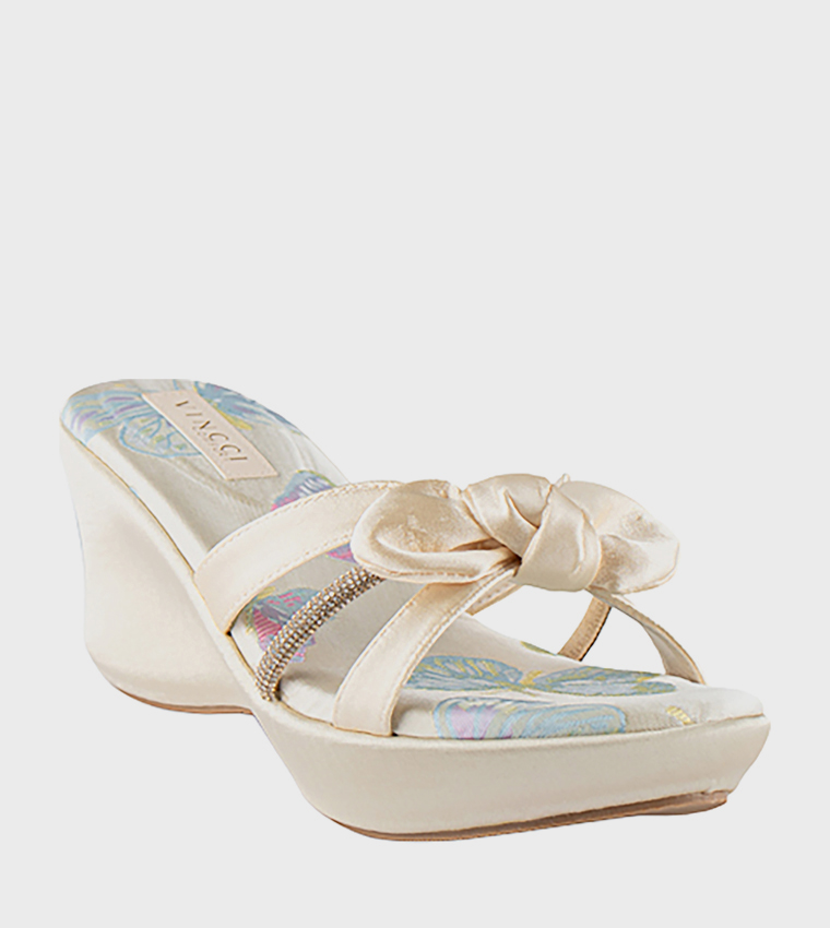 Bow Detail Wedges