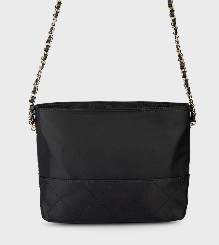 Chain Detail Shoulder Bag