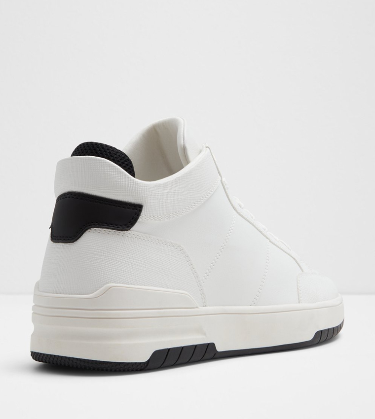 VICTOR Lace-Up High Top Sneakers