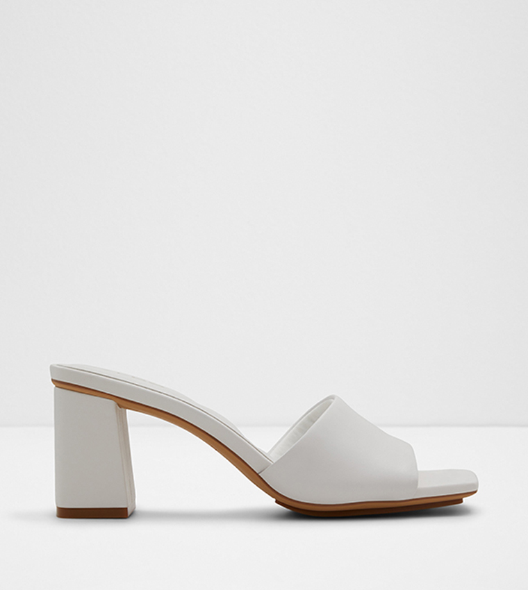 VIDISH Block Heel Sandals