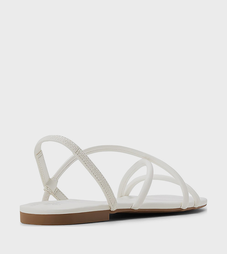 صندل فلات بمقدمة مفتوحة 