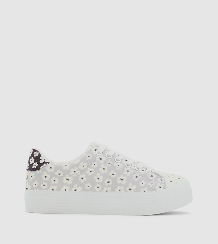 One star platform embroidered dots sale