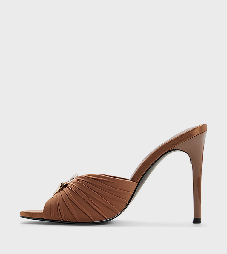 VIVEA Open Toe Heel Sandals