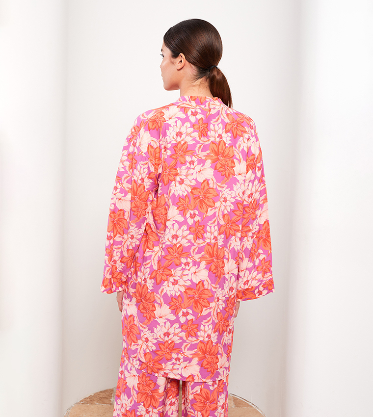 Knox Rose, Kimonos & Yukatas