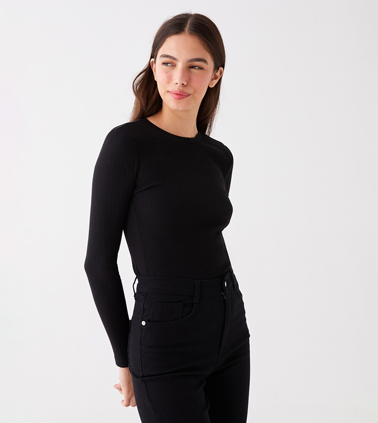 Buy LC Waikiki Solid Crew Neck Long Sleeves T Shirt In Black