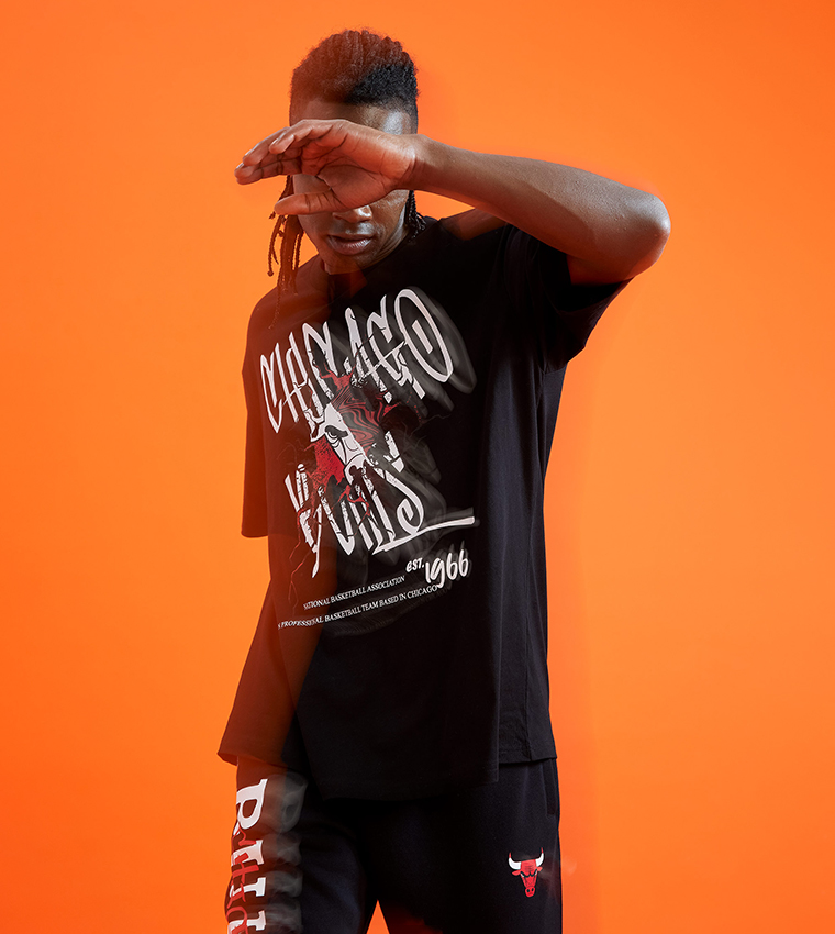Black MAN Defacto Fit NBA Chicago Bulls Licensed Regular Fit Crew Neck T- Shirt 2489798