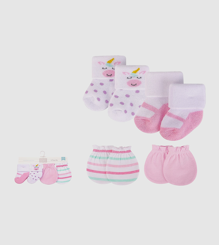 Newborn deals girl socks