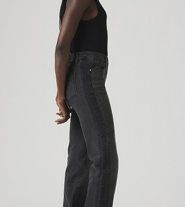 314 Shaping Straight Fit Jeans