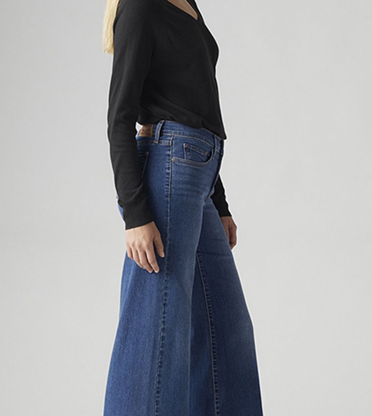 318 Shaping Wide Leg Jeans