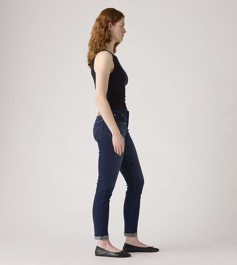 Washed Mid Rise Boyfriend Fit Jeans